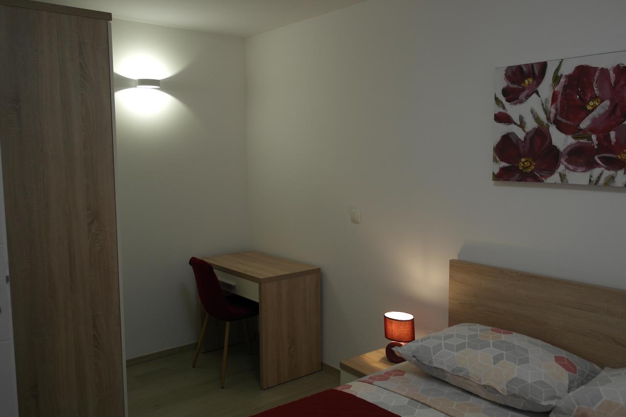 Apartments 4 You ザダル エクステリア 写真